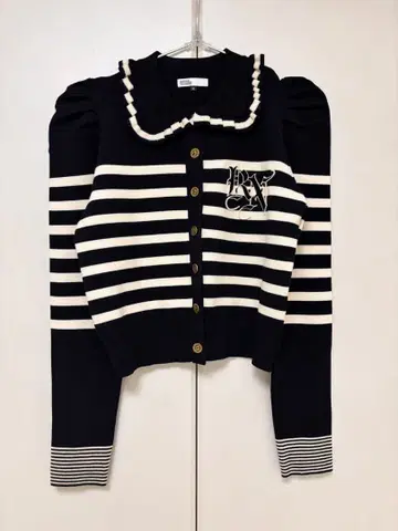 스트라이프 프릴 니트 가디건 더블 스탠다드 클로싱