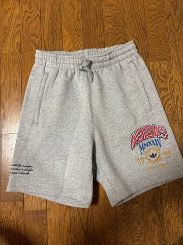 adidas 그레이 맨투맨 숏팬츠 KLL90