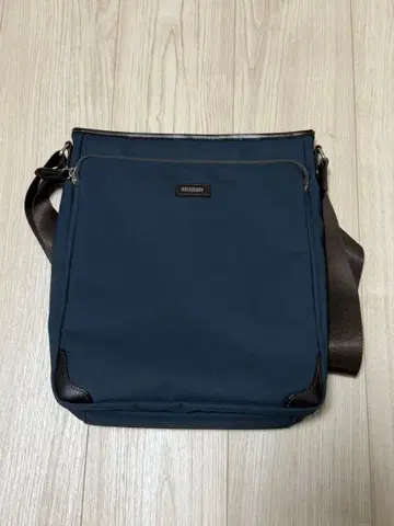 Mackintosh Philosophy 네이비 나일론 숄더백