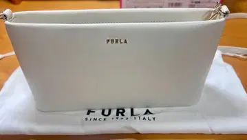 FURLA 화이트 숄더백