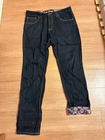 BEAUTY&YOUTH 데님 팬츠 페이즐리