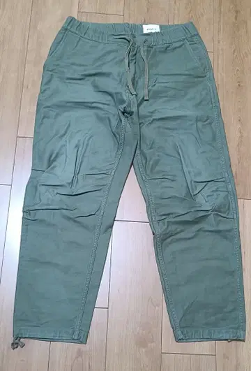 quadro 쿠오드로 카고 팬츠 3 올리브 그린