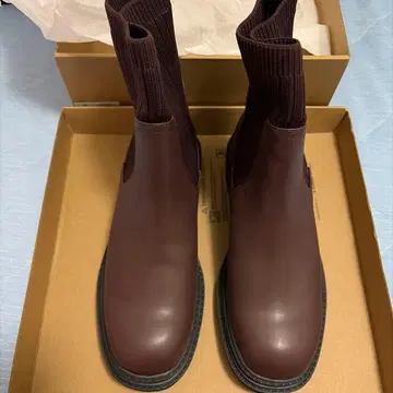 미사용 새상품 ORiental TRaffic 니트 부츠