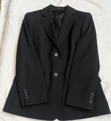 새상품급 DAKS 블랙 자켓 38 닥스 M사이즈