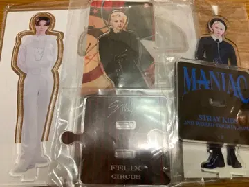 새상품 STRAY KIDS 스키즈 필릭스 아크릴 스탠드 세트