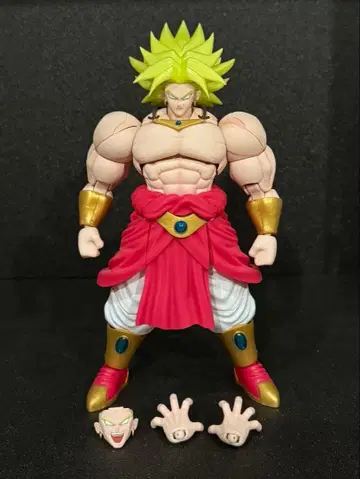 드래곤볼 브로리 프라모델 피규어