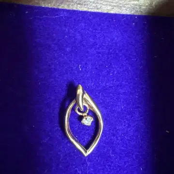 K10PG 다이아몬드 목걸이 탑