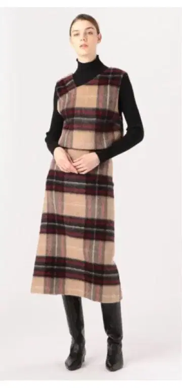 TOMORROWLAND 니트 셋업