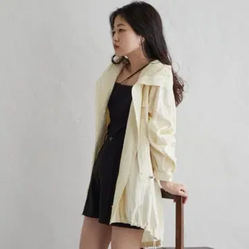 시착 정도 프랭크 린 클라이밍 마운틴 후드티 여성용 아이보리