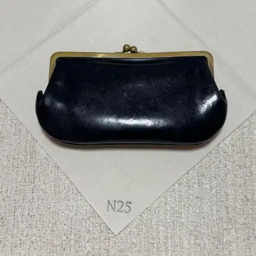 N25 가마구치 지갑 (L) 이탈리아 가죽 블랙