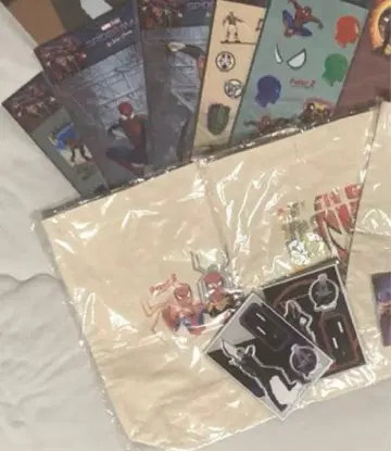 토트백 아크릴 스탠드 마블