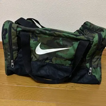 NIKE 카모 패턴 보스턴 백 스포츠 백