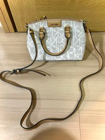 Calvin Klein 숄더백