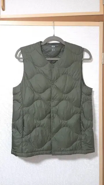 올리브 그린 퀼팅 베스트