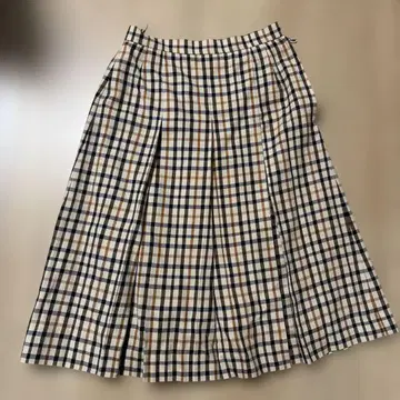 DAKS 무릎 기장 플리츠 스커트 브라운 계열