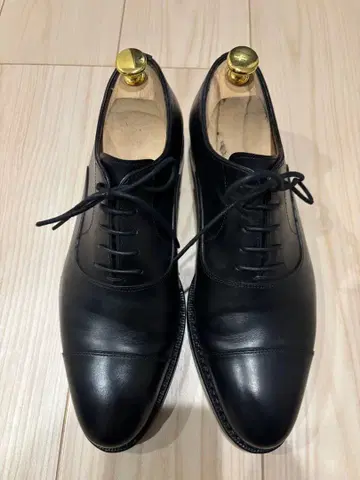 [ 착용 2회 ] 잘란 스리와야 98321 스트레이트 팁 블랙 UK 7