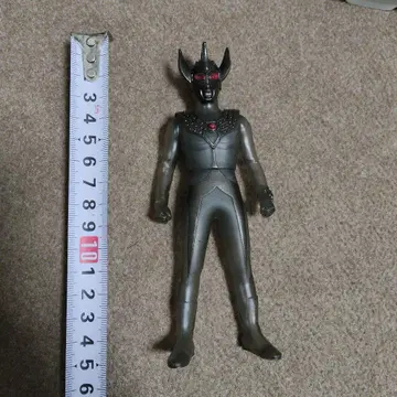 울트라맨 타로 다크 이미지 컬러 소프트 비닐 피규어