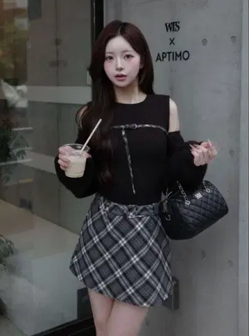 Darich 도킹 미들 허리 니트 미니 원피스 블랙