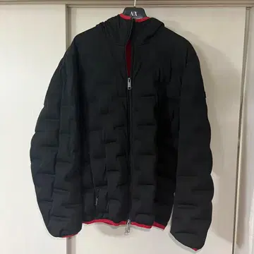 아르마니 다운 자켓 엠보싱 최근 모델 바이컬러 S