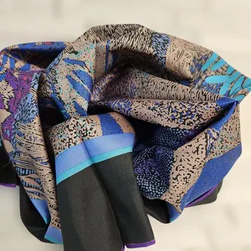 짐 톰슨 실크 스카프 양면 사용 가능 미사용