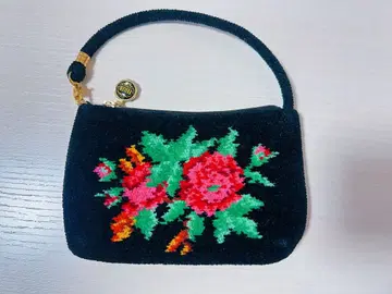 FELLER 페이 꽃무늬 자수 미니 파우치