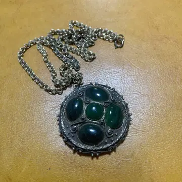 실버 그린 컬러 스톤 펜던트 목걸이