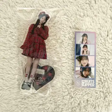 FRUITS ZIPPER 진세이 스즈카 아크릴 스탠드