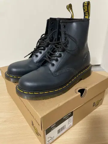 닥터마틴 1460 8홀 부츠 UK8 블루