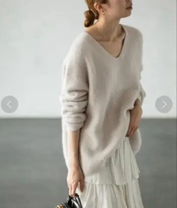 noble 퍼 니트 V넥 풀오버 그레이