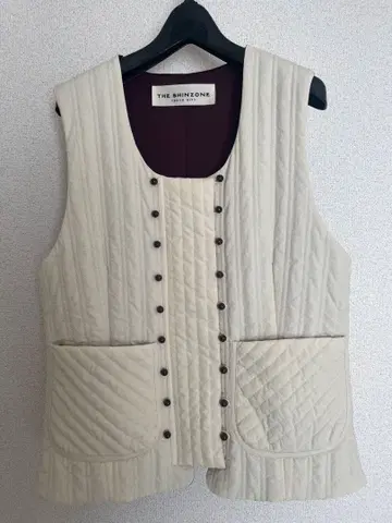 THE SHINZONE 아이보리 퀼팅 베스트