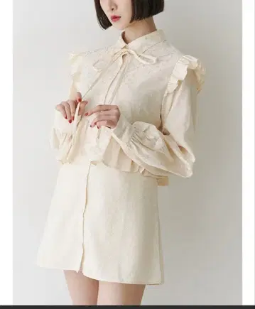 [ 미개봉 새상품 ] jouetie 튜닉 셔츠