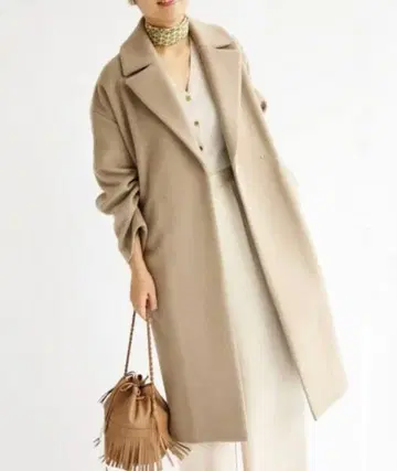 IENA MANTECO 오버 체스터 코트