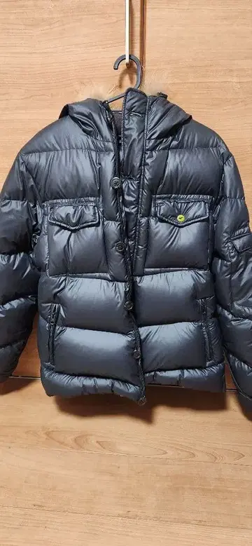 Modern Amusement 다운 자켓 후드 부착