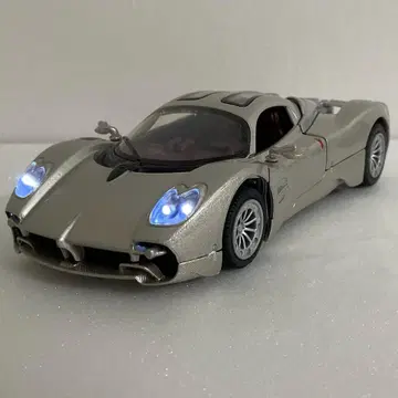 파가니 유토피아 다이캐스트 미니카 1/32