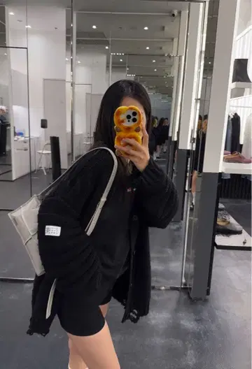 블랙 니트 가디건