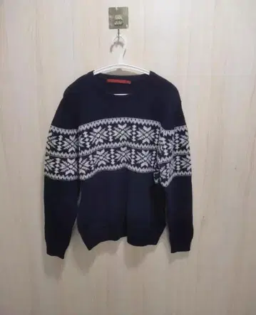 네이비 페어아일 패턴 스웨터 L