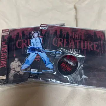 RAZOR In CREATURE CD 아크릴 스탠드 IZA