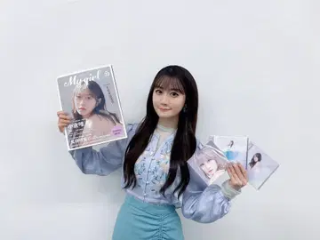 오구라 유이 착용 플레어 스커트 라이트 블루