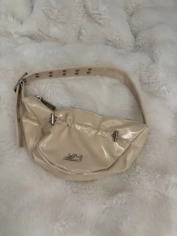 YIEYIE SASHA BAG 이이에 백