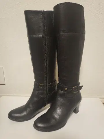 새상품급 ing 블랙 가죽 롱 부츠 22.5EE