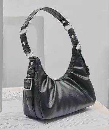 selle glant 사이드 디자인 턱 하프문 백