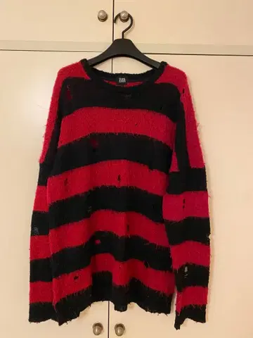 ELVIRA 빨검 스트라이프 니트 L 사이즈