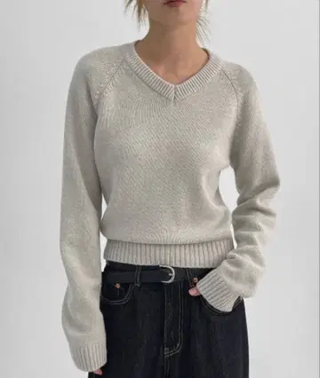 BLACKUP 스텐 V넥 니트