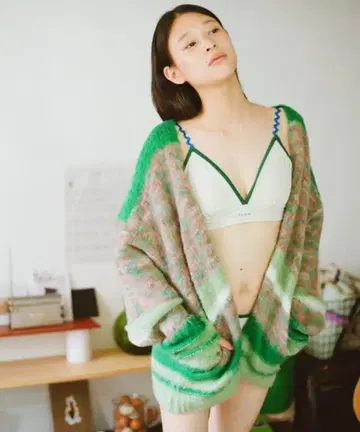 pamm 기수역의 니트 가디건