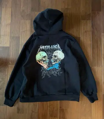 METALLICA 파카 L 사이즈