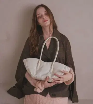 PINUE 슬릿 슬리브 자켓 ( BROWN )