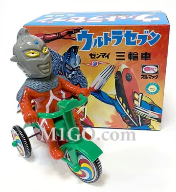 M1호 울트라 세븐 삼륜 자동차