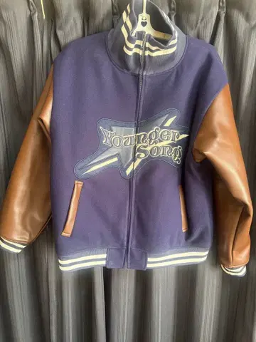 Younger Song 바시티 자켓 네이비