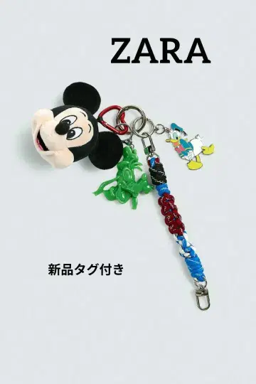 ZARA 멀티 참 키링 미키마우스