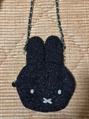 오파크 클립 콜라보, 미피 미니백